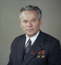 Краткая биография Калашникова Михаила Тимофеевича