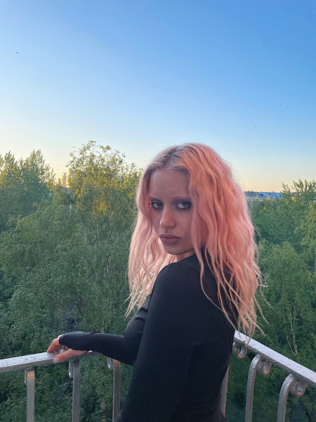 Полина Крапива: биография музыкальной исполнительницы