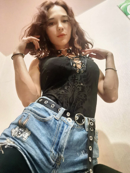 Kiara Meow (Киара Меов): биография актрисы и модели Kiara Meow (Киара Меов): биография актрисы и модели